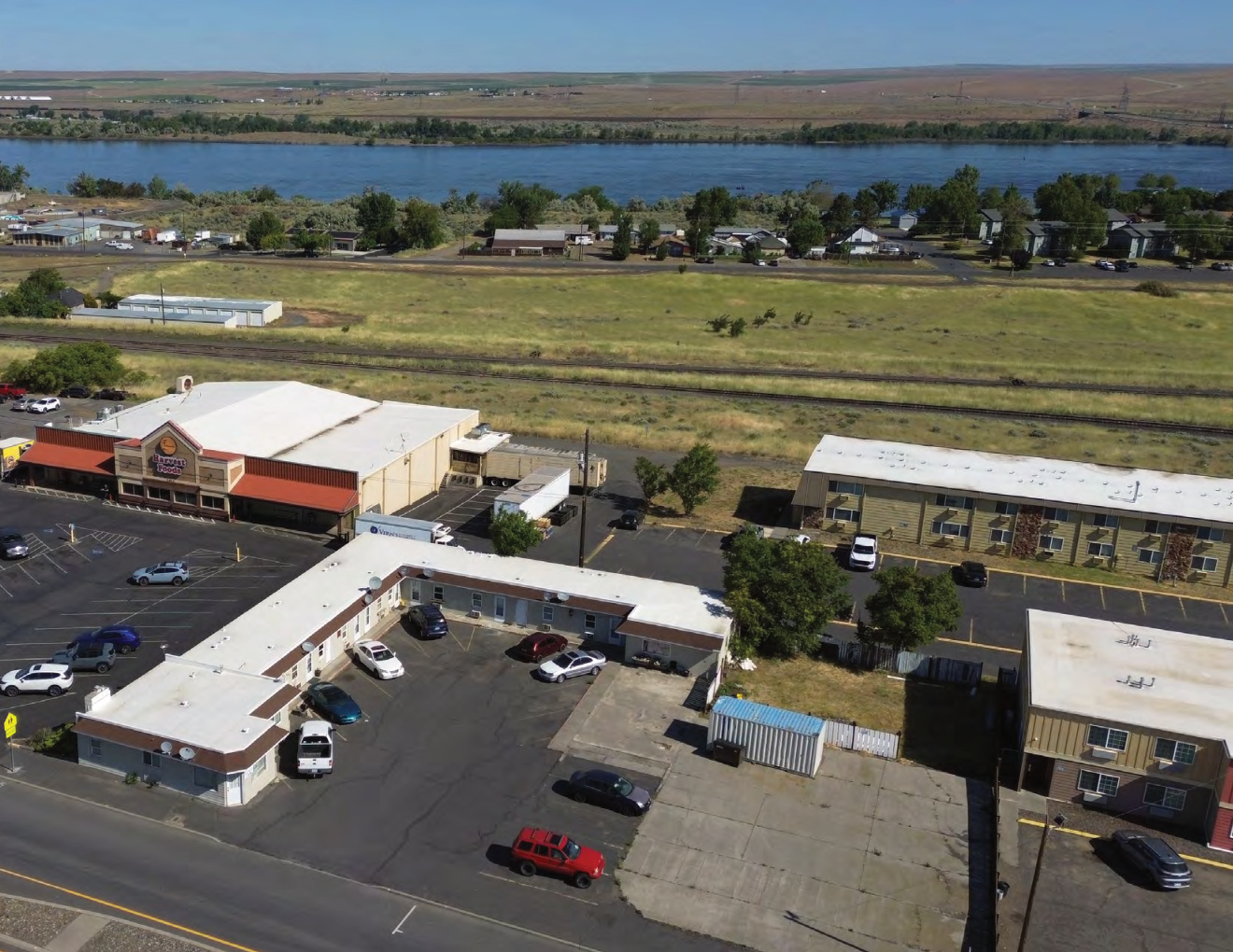 Aerial view of Sixth Street Apartments